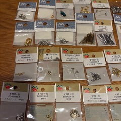 アクセサリーパーツ　まとめ売りの画像