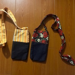 まとめ売りセット・ショートパンツ、トップス、カードケース、ショルダーポーチズの画像