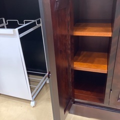 【軽トラック貸出サービス有】北海道民芸家具　サイドボード　４枚扉　ブラウンの画像