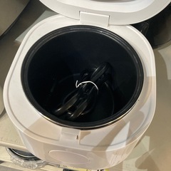 【ジモティー割】MAXZEN 2022年製 2合炊き炊飯器（ID1625）の画像