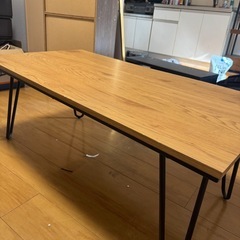 ダイニングテーブル