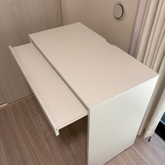 デスク　ホワイトの画像