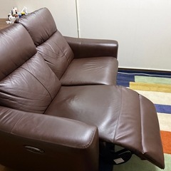 ◎ブラックフライデーセール  ニトリ電動ソファー 合皮ブラウン
の画像