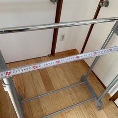 パイプハンガーの画像