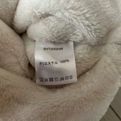 くま耳おくるみの画像