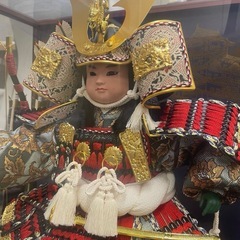 ★手渡しのみ 無料　端午の節句 五月人形 兜 ガラスケース入り 日本人形 子供大将  (k9861-N554)の画像