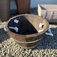 プランター5個　　支柱３本の画像