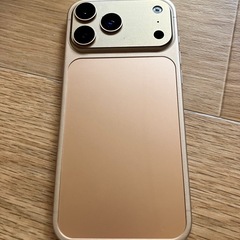 中国製のなんちゃってiPhone17の画像