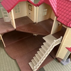 シルバニアファミリー☆お家のみ
の画像