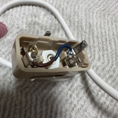 IKEA 天井照明 Melodi T1632 と IKEA トロードフリ　スティルバル　スマート/ワイヤレス調光の画像