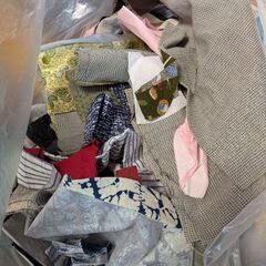 初心者さん向け　ハギレ生地　多量の画像