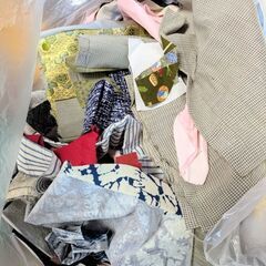 初心者さん向け　ハギレ生地　多量の画像