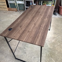 テーブルの画像