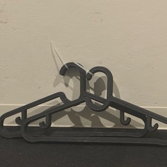 12/10まで　ハンガー　まとめて　13本セット の画像