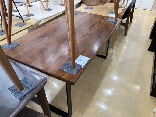 【軽トラック貸出サービス有】HIDA ダイニングテーブル　ｷｽﾞ有　木製　FUSION ナチュラル