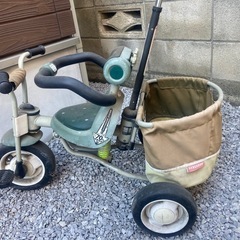 kangaroo 三輪車　緑
の画像