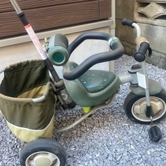 kangaroo 三輪車　緑
の画像