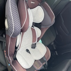 ピジョン　チャイルドシートの画像