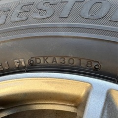 スタッドレスタイヤ　ホイール付き　4本　中古の画像