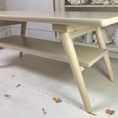 ソファテーブルの画像