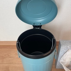 【美品】ゴミ箱の画像