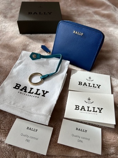 バリーBALLYミニ財布ラウンドファスナー小銭入れケースコンパクトウォレットさいふサイフブルー青色系ポケット×5 キーホルダー×1H9cm×W10cm×D2cm カード、冊子類 箱 保存生地 脱着可能キーホルダーユニセックス男女兼用メンズmen’s男性用
