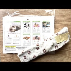 新品未使用クリスマス刺繍キッチンクロス・ケーキタオル・ルームハイソックス・くまのプーさんシートクッション・子猫カレンダーの画像