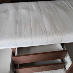 札幌市近郊の方限定！送料無料！ニトリ 収納付きシングルベッド コンセント、マットレス付きの画像