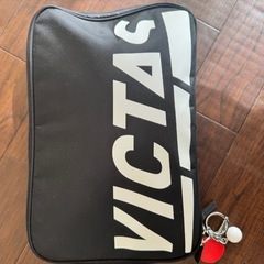 Victasラケットとケースセットの画像
