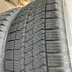 15インチ⭐︎ブリザックVRX2⭐︎スタッドレス4本の画像