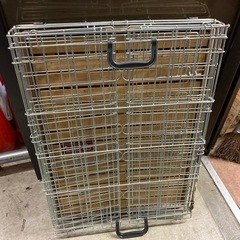 アイリスオーヤマ折りたたみペットケージ大の画像