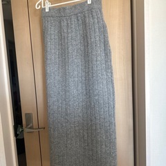 新品✨M✨ニットトップス✖️スカート✨の画像