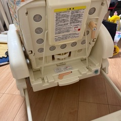 アップリカ　ハイローチェアの画像