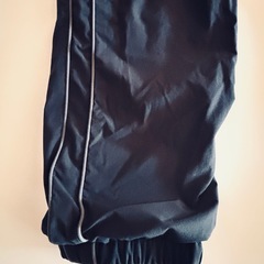 【160】ユニクロ暖パン ブラックの画像