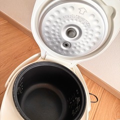 ①炊飯器【TIGER】の画像