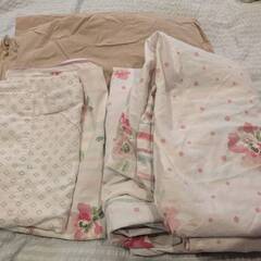 【寝具まとめて】シングル夏用羽毛布団（無印良品）、シングル布団カバー、ベビー用毛布の画像