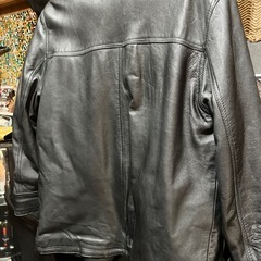 レザーハーフコートの画像