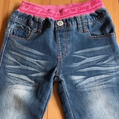 デニムジーンズ、サイズ140の画像