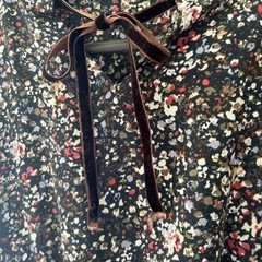 韓国花柄ワンピースの画像