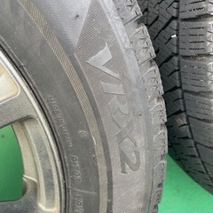 アルミスタッドレスタイヤ付きの画像