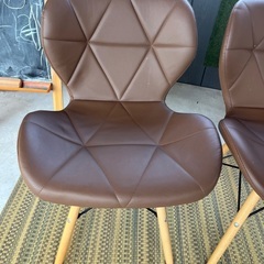 ダイニング用チェア2脚の画像