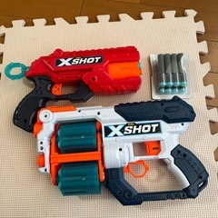 X-SHOT エアソフトガン 2つの画像