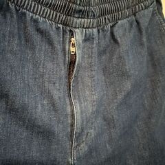 ユニクロ　ストレッチイージーパンツ　Mの画像