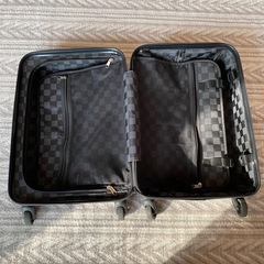 【お話中】キャリーケースの画像