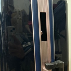 【鍵部分壊れてます】TSAロックキャリーケース 中型の画像