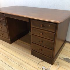 カリモク SC-5051 両袖机 デスク 高級 書斎机 重厚 天然木 分解組立可 事務机 役員机 ワークデスク　251126-1の画像