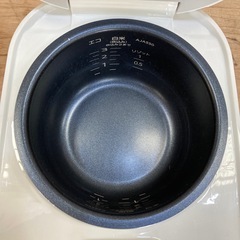 炊飯ジャーの画像