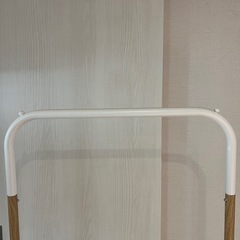 ハンガーラックの画像