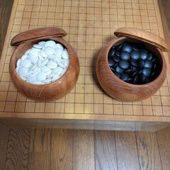 ★ 囲碁　碁盤と碁石セット　県内・近県の方で手渡し希望 ★の画像