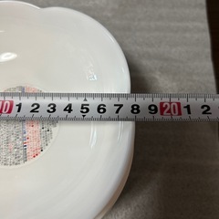 ⑤白いお皿5枚の画像